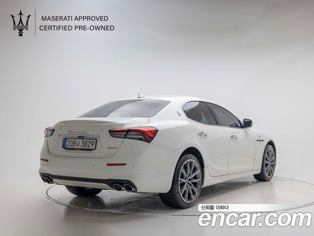 Maserati Ghibli из Кореи Encar