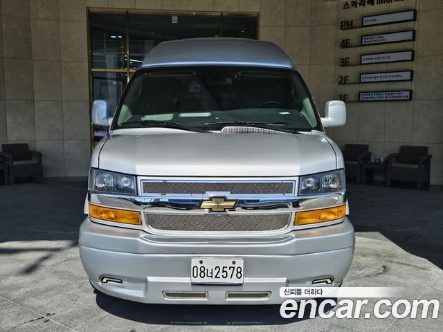 Chevrolet Express Van 6.0 — пробег 80 931 км — фото 3 из 5