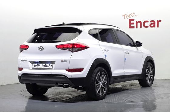 Hyundai Tucson Diesel 2.0 2WD Modern — пробег 125 439 км — фото 2 из 5