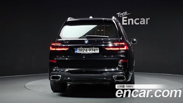 BMW X7 xDrive 40i M Sport 6STR — пробег 26 826 км — фото 4 из 5