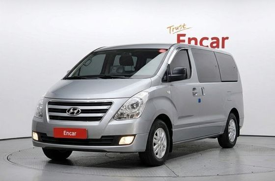 Hyundai Starex 12-Seater Wagon Smart — пробег 16 005 км — фото 1 из 5