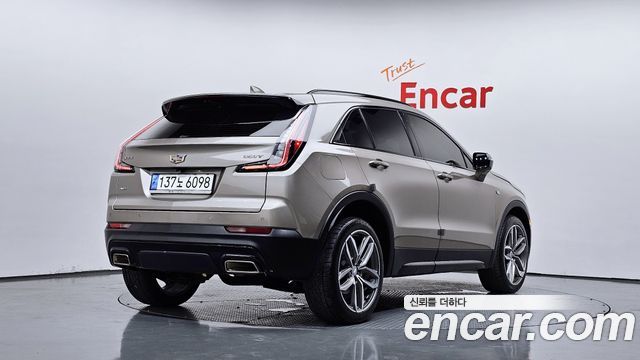 Cadillac XT4 из Кореи Encar