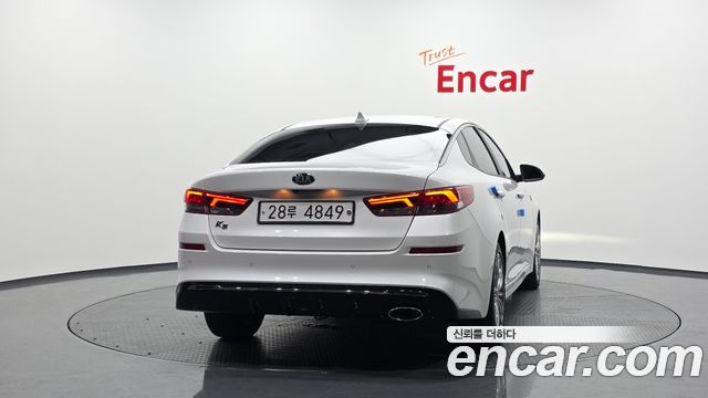 Kia K5 из Кореи Encar