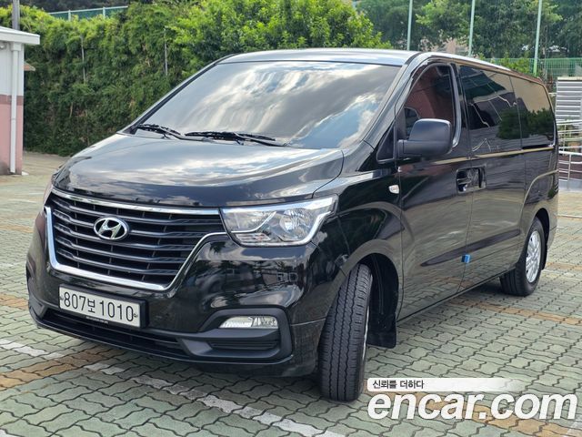 Hyundai Starex Van 3-Seater Smart — пробег 289 029 км — фото 3 из 5