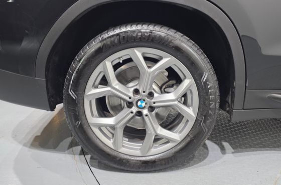 BMW X3 xDrive 20i — пробег 34 768 км — фото 5 из 5