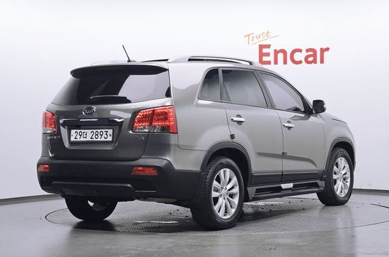 Kia Sorento Diesel 2.0 2WD TLX High-Deluxe — пробег 157 656 км — фото 3 из 5