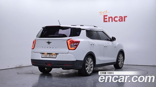Ssangyong TIBOLI из Кореи Encar