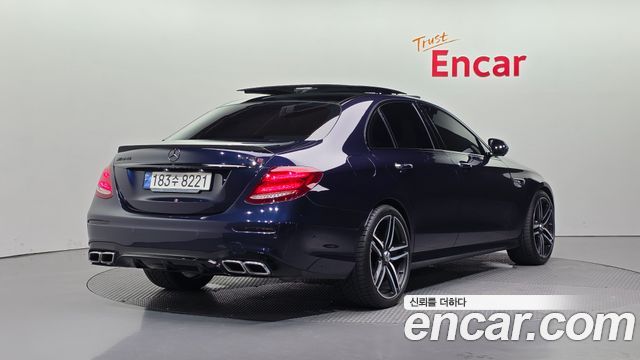 Mercedes-Benz E-Class E63 AMG 4MATIC+ — пробег 105 943 км — фото 2 из 5