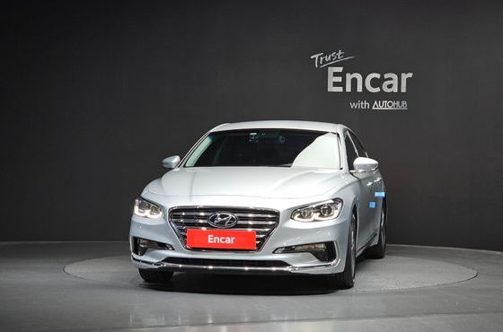Hyundai Grandeur 2.4 Premium — пробег 33 600 км — фото 3 из 5