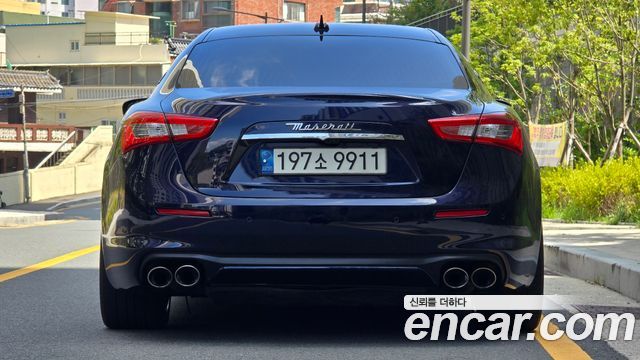 Maserati Ghibli из Кореи Encar