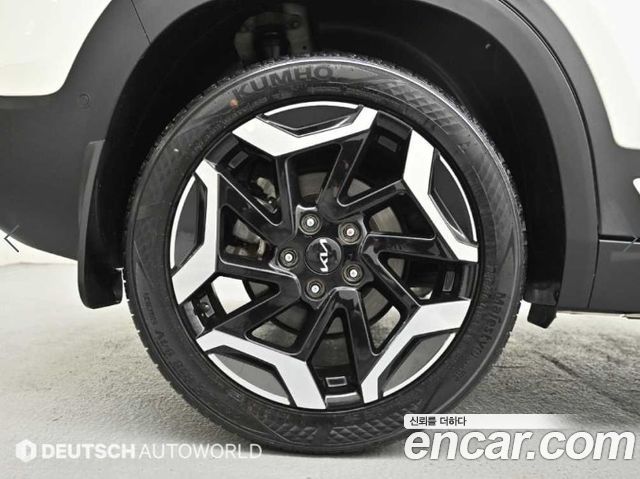 Kia Seltos из Кореи Encar