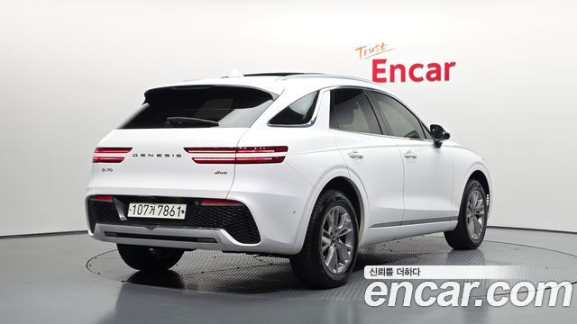 Genesis GV70 из Кореи Encar