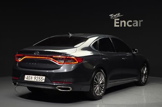 Hyundai Grandeur 3.3 Celebrity — пробег 176 951 км — фото 2 из 5