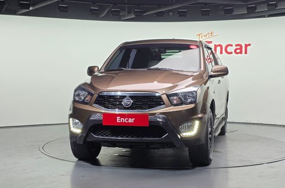 Ssangyong KORANDO 2.2 CX7 4WD Vision — пробег 143 738 км — фото 3 из 5