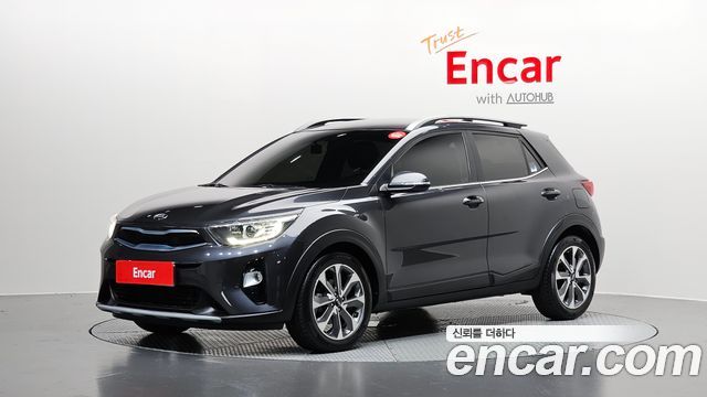 Kia Stonic из Кореи Encar