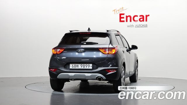 Kia Stonic из Кореи Encar