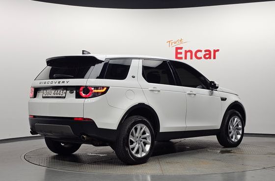 Land Rover Discovery Sport 2.0 TD4 SE (150PS) — пробег 154 934 км — фото 2 из 5