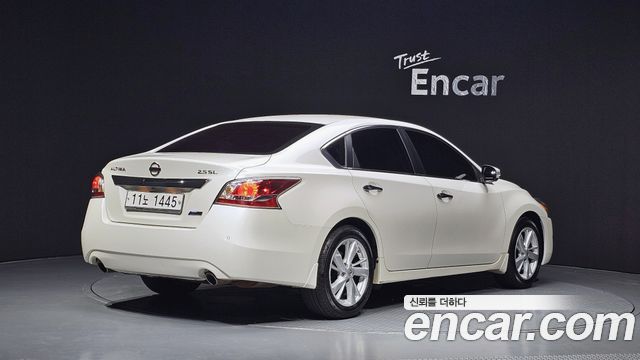 Nissan Altima из Кореи Encar