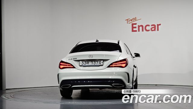 Mercedes-Benz CLA-Class CLA220 AMG Line — пробег 30 504 км — фото 4 из 5