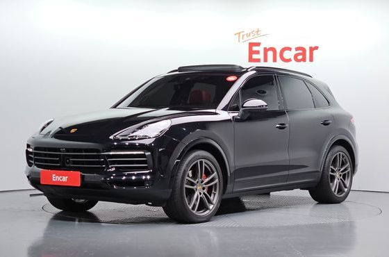 Porsche Cayenne 3.0 PLATINUM EDITION — пробег 49 005 км — фото 1 из 5