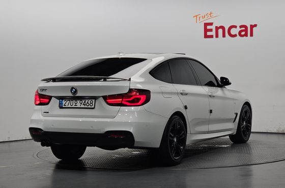BMW Gran Turismo GT 320d M Sport Premium — пробег 113 517 км — фото 2 из 5