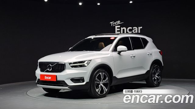 Volvo XC40 T4 Inscription — пробег 39 841 км — фото 1 из 5