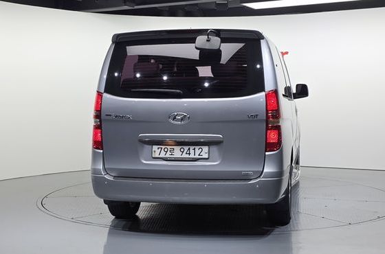 Hyundai Starex 4WD 12-Seater Wagon modern — пробег 162 552 км — фото 4 из 5