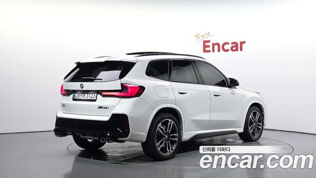 BMW X1 M35i xDrive — пробег 7 196 км — фото 2 из 5