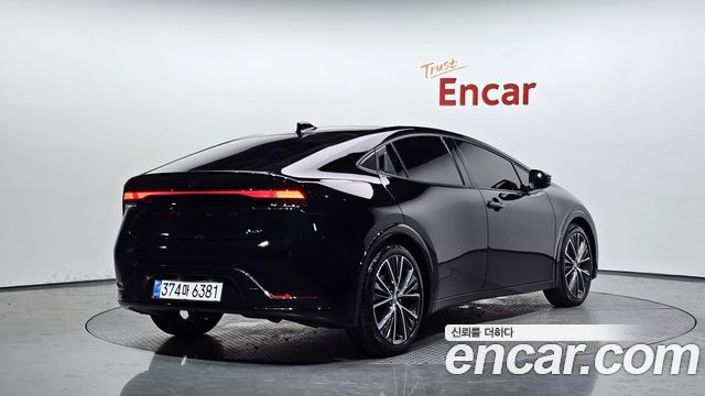 Toyota Prius из Кореи Encar