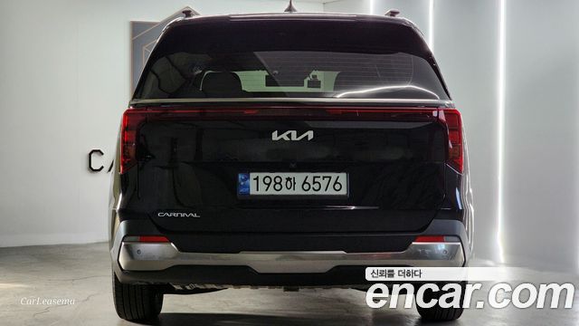 Kia Carnival Gasoline 9-Seater Noblesse — пробег 31 435 км — фото 4 из 5