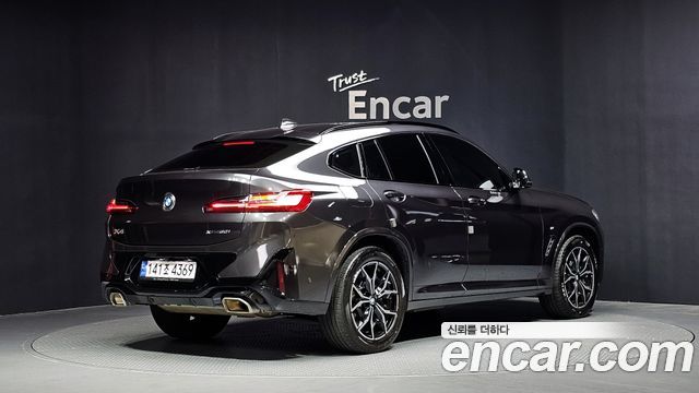 BMW X4 xDrive20i M Sport — пробег 49 187 км — фото 2 из 5