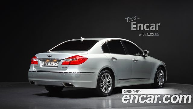 Hyundai Genesis из Кореи Encar
