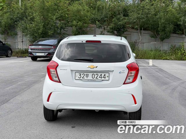 Chevrolet (Daewoo) Spark LT — пробег 64 142 км — фото 4 из 5