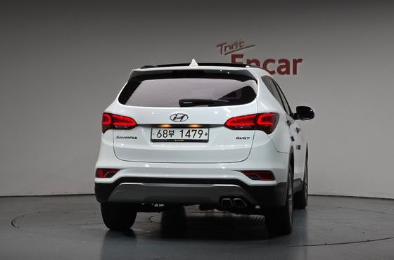 Hyundai Santafe Diesel 2.0 2WD Premium — пробег 145 936 км — фото 4 из 5