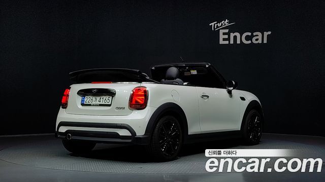 Mini Cooper Convertible Classic Third Generation — пробег 10 831 км — фото 2 из 5
