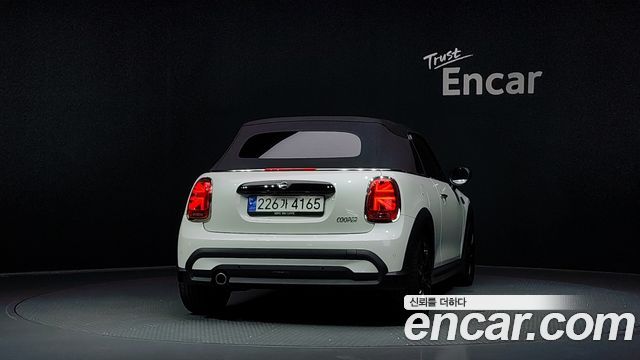 Mini Cooper Convertible Classic Third Generation — пробег 10 831 км — фото 4 из 5