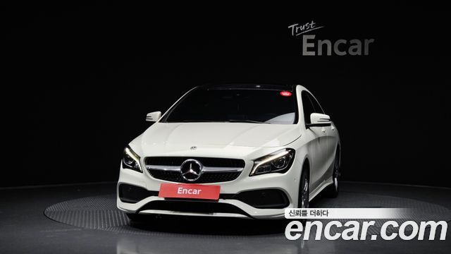 Mercedes-Benz CLA-Class CLA220 AMG Line — пробег 50 585 км — фото 3 из 5