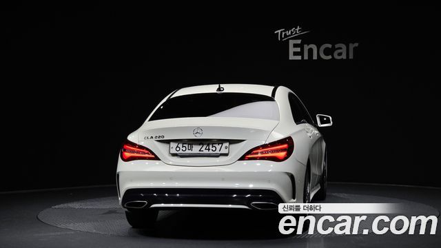 Mercedes-Benz CLA-Class CLA220 AMG Line — пробег 50 585 км — фото 4 из 5