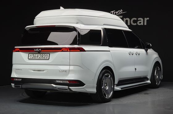 Kia Carnival Gasoline 9-seater Limousine(Special vehicle) — пробег 147 116 км — фото 2 из 5