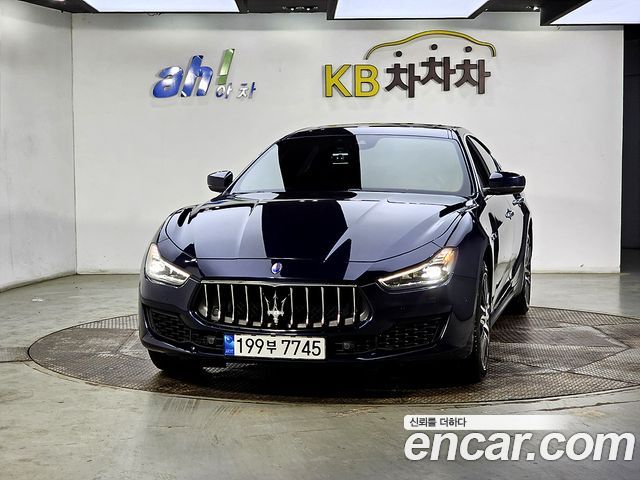 Maserati Ghibli из Кореи Encar