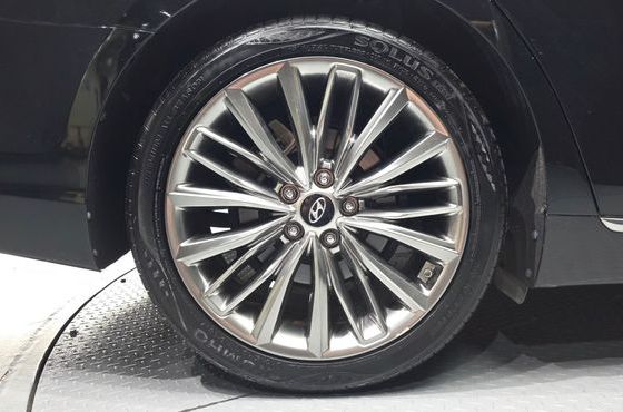 Hyundai Grandeur 2.4 Premium Special — пробег 101 373 км — фото 5 из 5