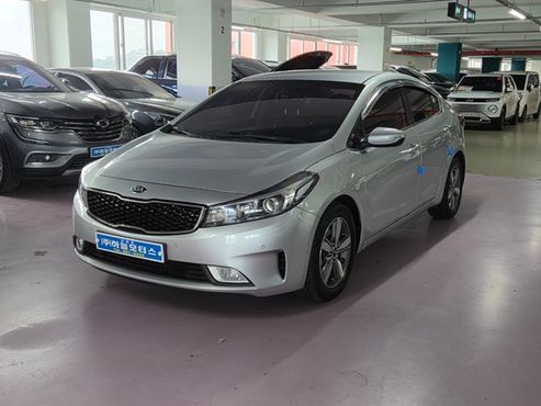 Kia K3 Prestige — пробег 136 800 км — фото 1 из 5