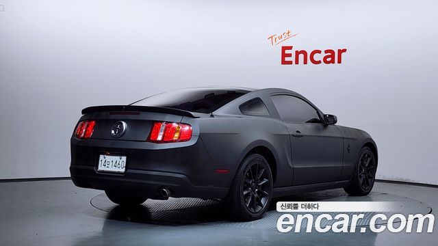 Ford Mustang GT Coupe — пробег 154 580 км — фото 2 из 5
