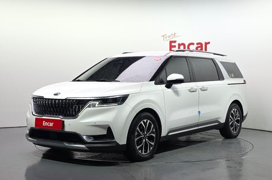 Kia Carnival 9-Seater Signature — пробег 140 793 км — фото 1 из 5