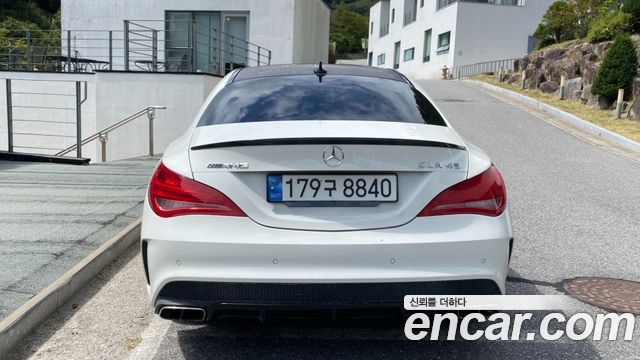 Mercedes-Benz CLA-Class CLA45 AMG 4MATIC — пробег 70 800 км — фото 4 из 5