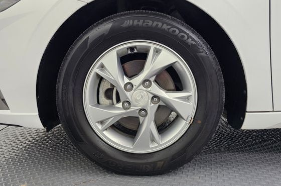 Hyundai AVANTE 1.6 Smart — пробег 25 191 км — фото 5 из 5