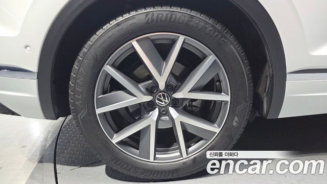 Volkswagen Touareg из Кореи Encar
