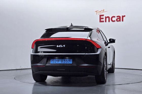 Kia EV6 Long Range Air — пробег 46 176 км — фото 4 из 5