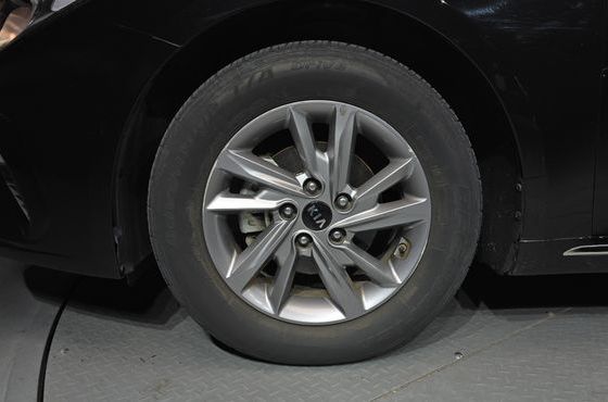 Kia K5 2.0 LPI Rental Car Noblesse — пробег 134 989 км — фото 5 из 5