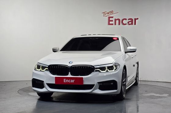 BMW 5-Series 530i xDrive M Sport Package Plus — пробег 104 978 км — фото 3 из 5